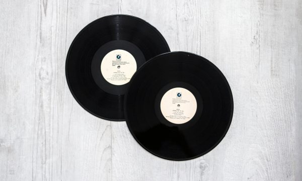 antique-black-and-white-classic-1021876 antique-black-and-white-classic-1021876