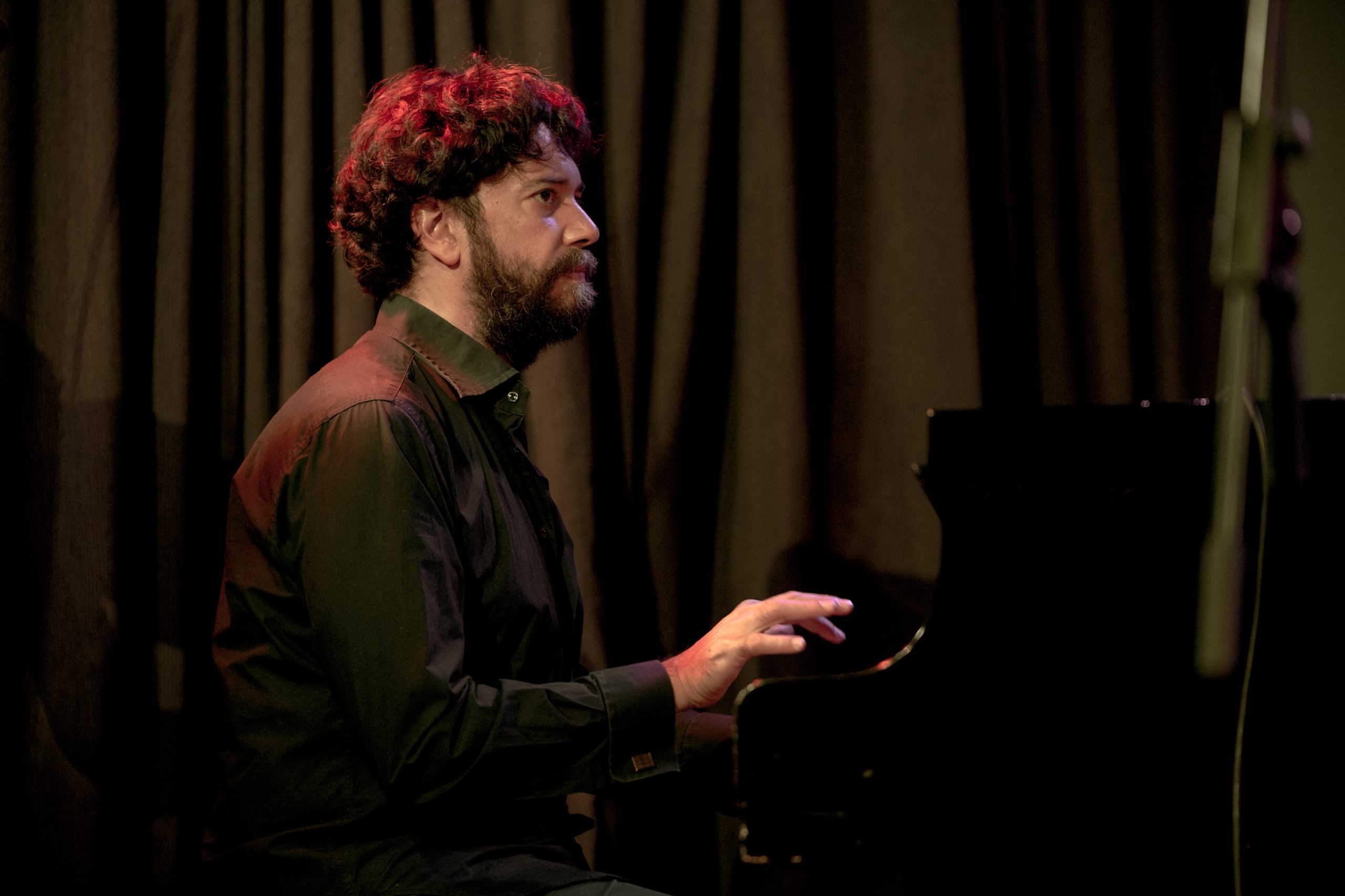 Juan-Esteban-Cuacci-pianista