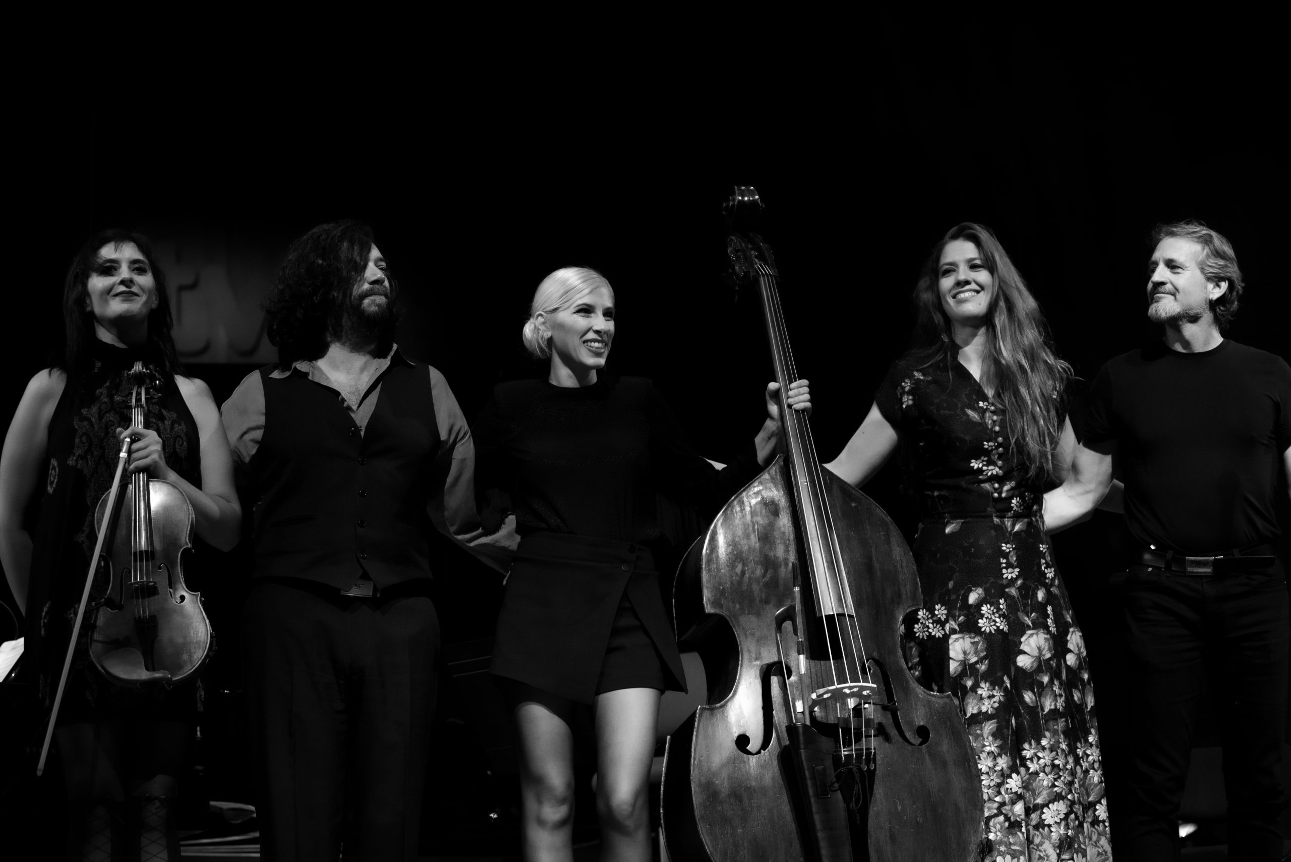 La-Maquina-del-tango-Teatro-Monumental-madrid En el Teatro Monumental Presentación del disco Acá lejos, de Juan Esteban Cuacci Mariel Martinez y La maquina del tango