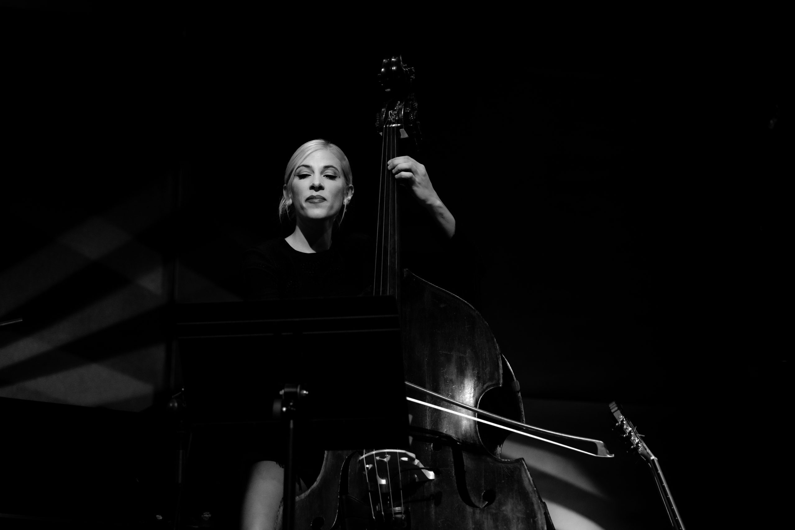 contrabajo-tango-madrid-Laura-Asensio Laura Asensio contrabajo en Madrid tango